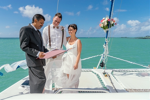 Mauritius Events, Eva Beumers, Monika Beumers, Heiraten auf Mauritius, Weddingplanner, Hochzeit auf dem Katamaran